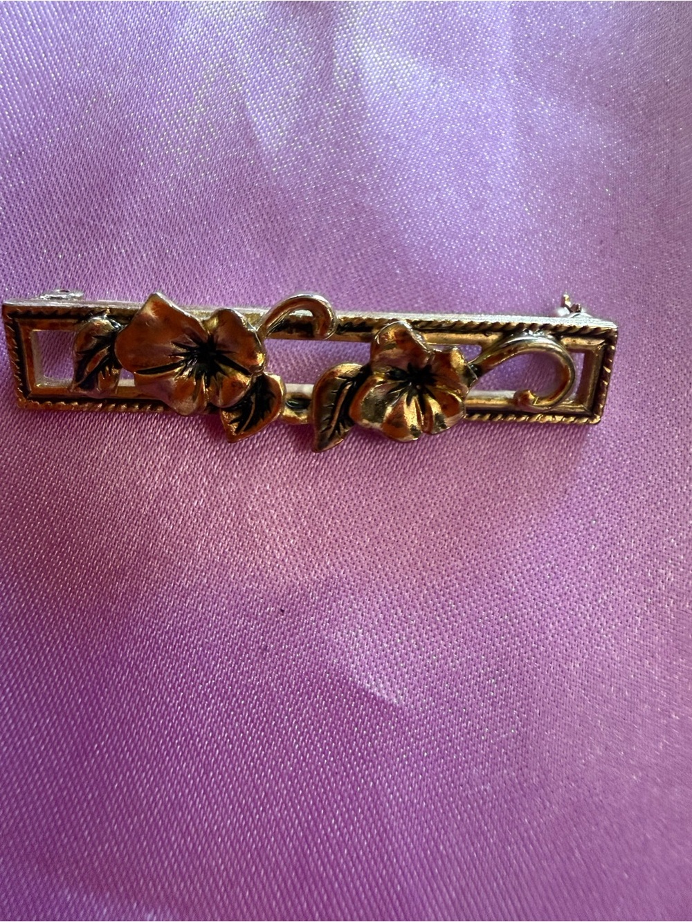 Avon Gold and silver tone Floral Bar Brooch with Poppy Motif